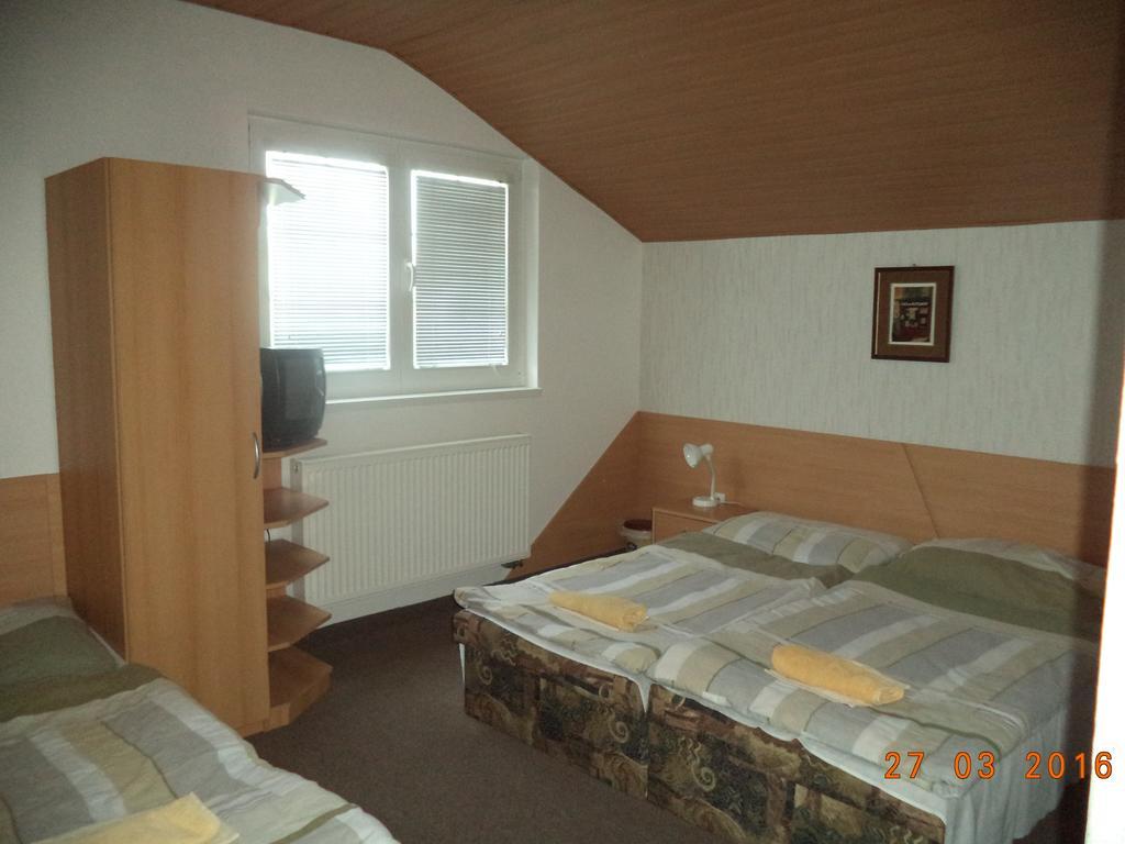 Pension Hostad Gabcikovo Экстерьер фото