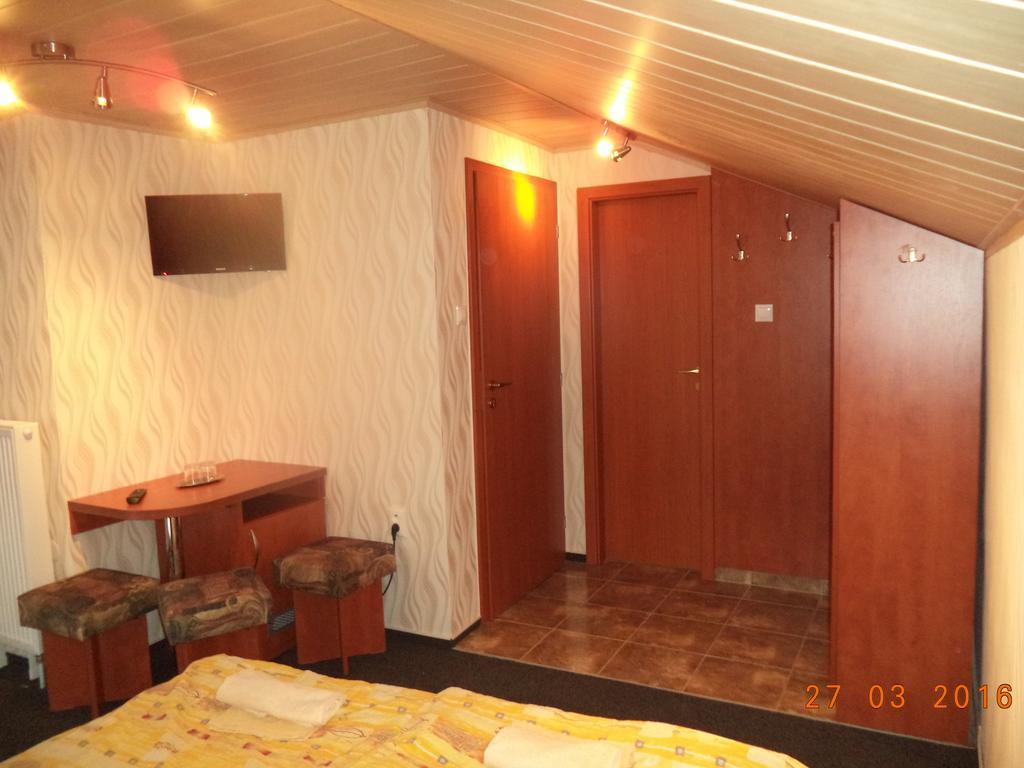 Pension Hostad Gabcikovo Экстерьер фото