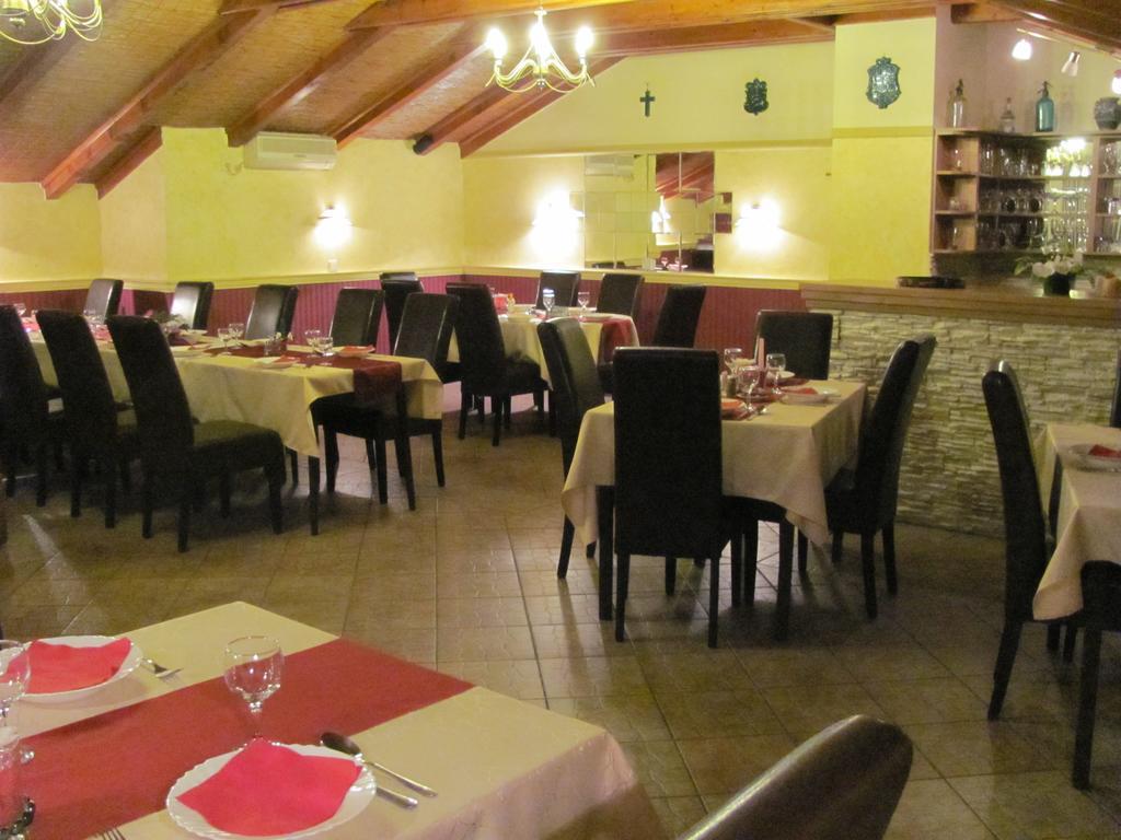 Pension Hostad Gabcikovo Экстерьер фото